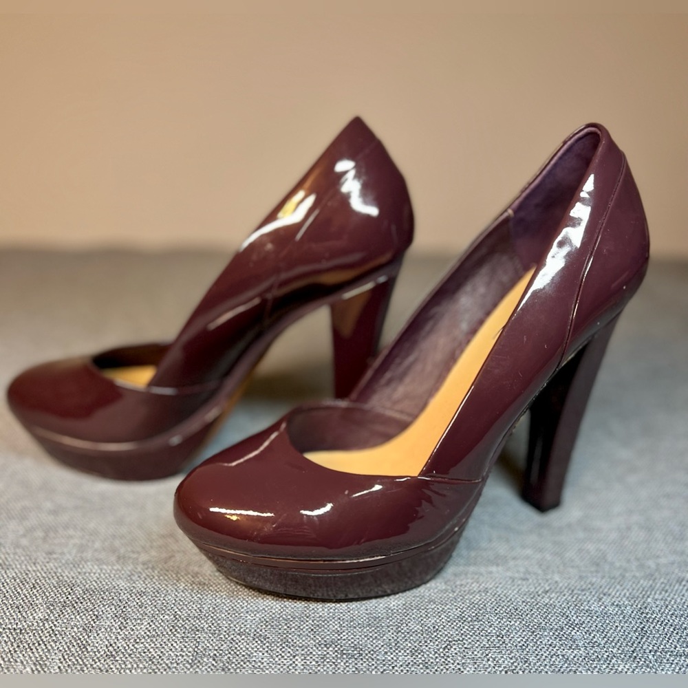 Deep mauve Badgley Mischka 5” heels, sz 8